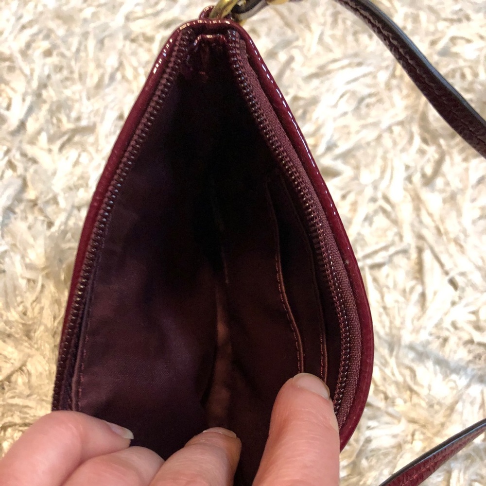 Coach Clutch - Picture 3 of 4